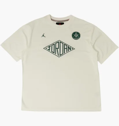 Футболка чоловіча Air Jordan Essentials Tee Beige FV7263-100