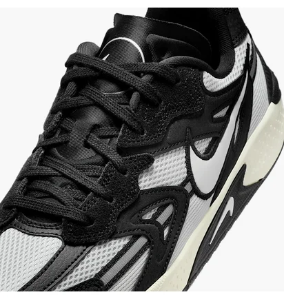 Кроссовки женские Nike Jam Black/White FN0314-004