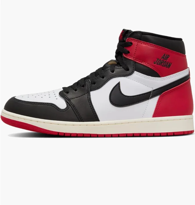 Кросівки чоловічі Air Jordan 1 Retro High White/Black DZ5485-106