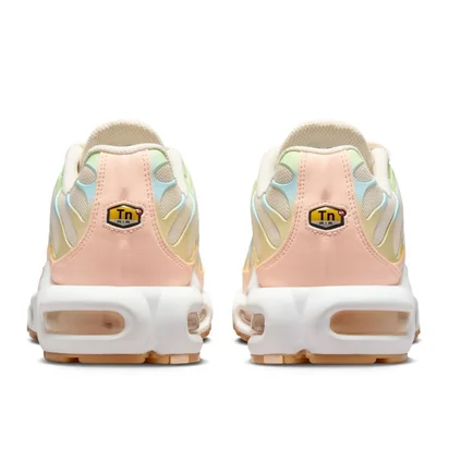 Кросівки жіночі Nike Air Max Plus Beige DZ3671-800