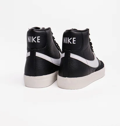 Кросівки чоловічі Nike Blazer Mid 77 Vintage Black BQ6806-002