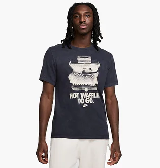 Футболка мужская Nike Sportswear T-Shirt Black HV9803-010