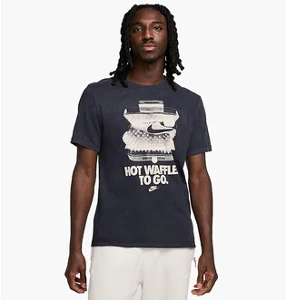 Футболка мужская Nike Sportswear T-Shirt Black HV9803-010