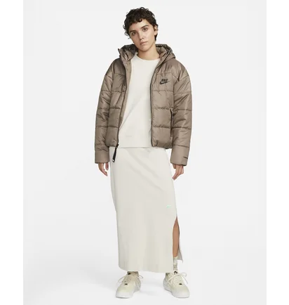 Куртка женская Nike W Nsw Syn Tf Rpl Hd Jkt Brown Dx1797-040