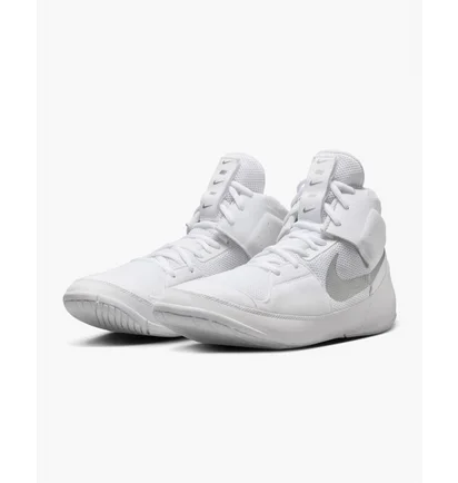 Кросівки унісекс Nike Fury Wrestling Shoes White AO2416-102