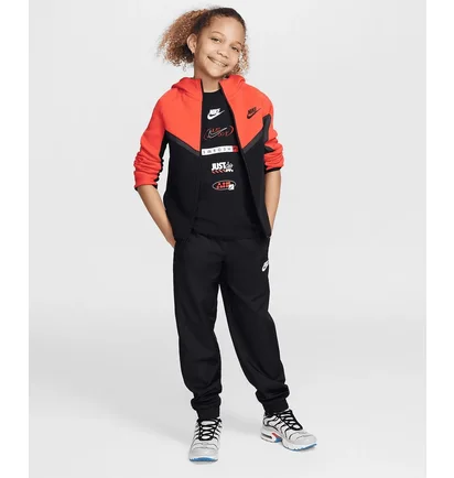 Футболка детская Nike Tee Logos Black HM5662-010