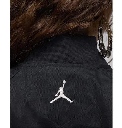 Куртка женская Air Jordan Varsity Jacket Black FN5786-010