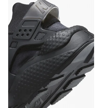 Кросівки жіночі Nike Air Huarache Black DH4439-001