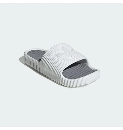 Тапочки унисекс Adidas Adilette White JQ7769