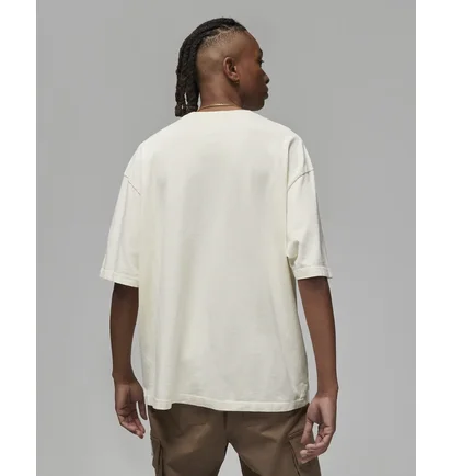 Футболка мужская Air Jordan Essentials Oversized Tee Beige DZ0604-110