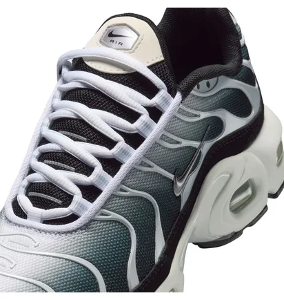 Кросівки дитячі Nike Tn Air Max Plus Gs Black Metallic Cool Blue/Grey CD0609-026