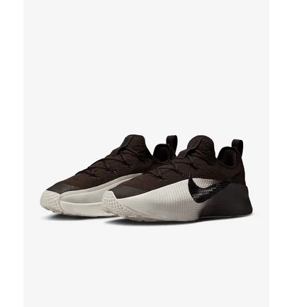 Кроссовки мужские Nike Lebron Tr 1 Black/White FJ6151-201
