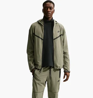Куртка мужская Nike Tech Dri-Fit Woven Full-Zip Windrunner Olive IU6965-328