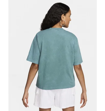 Футболка женская Nike T-Shirt Sportswear Light Blue FZ4889-361