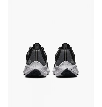 Кроссовки женские Nike Zoom Winflo 8 Shield Black Dc3730-001
