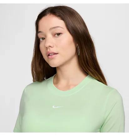 Футболка жіноча Nike Sportswear Essential Green FB2873-376
