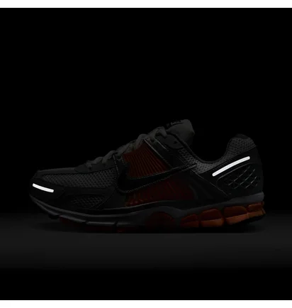Кросівки чоловічі Nike Zoom Vomero 5 Grey FJ4151-002