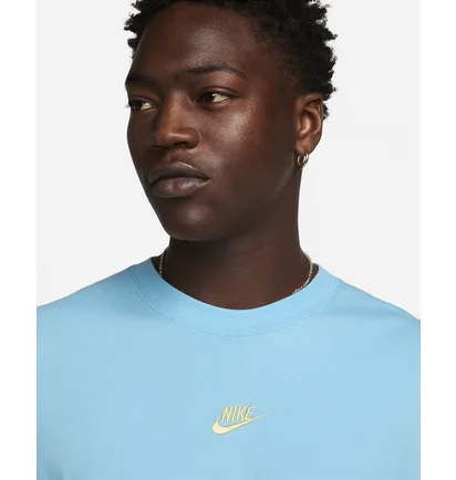 Футболка чоловіча Nike Sportswear Light Blue FJ0560-407