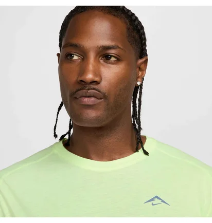 Футболка мужская Nike Dfadv Uv Solar Chase Green HJ3580-701