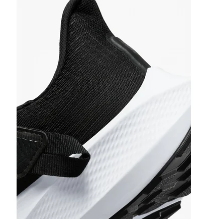 Кроссовки женские Nike Air Zoom Pegasus Flyease Black Dj7383-001