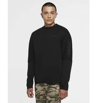 Свитшот мужской Nike Sportswear Tech Fleece Black CU4505-010