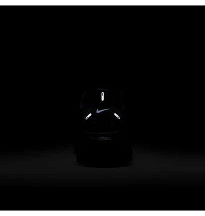 Кросівки чоловічі Nike Vomero 18 Black HM6803-005