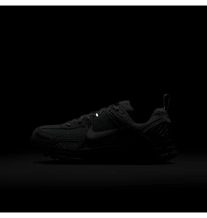 Кроссовки мужские Nike Air Zoom Vomero 5 Gs Grey HV6421-001