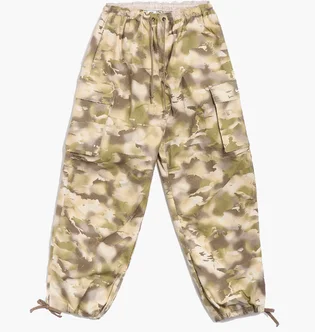 Штани жіночі Nike Sportswear WomenS Mid-Rise Oversized Camo/Olive HM9015-104