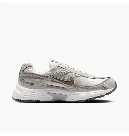 Кросівки жіночі Nike Initiator Phantom White IB4339-001