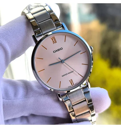 Часы женские Casio Timeless Collection LTP-VT01D-4B