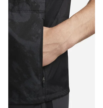 Жилетка мужская Nike Rpl Run Dvn Vest Black DX0847-010
