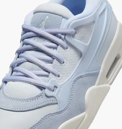 Кроссовки женские Air Jordan 4 Light Blue FQ7940-010