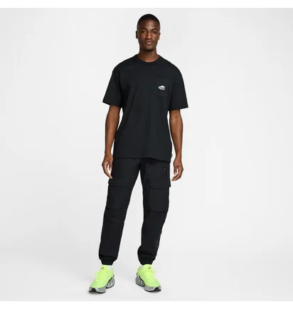 Футболка мужская Nike M90 Snkr Patch Black HJ0574-010