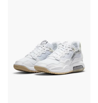 Кроссовки женские Air Jordan Ma2 White CW5992-102