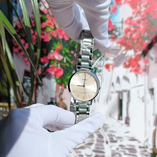 Часы женские Casio Timeless Collection LTP-VT01D-4B