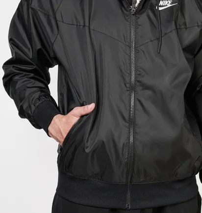 Куртка чоловіча Nike M Nsw Spe Wvn Lnd Wr Hd Jkt Black DA0001-010