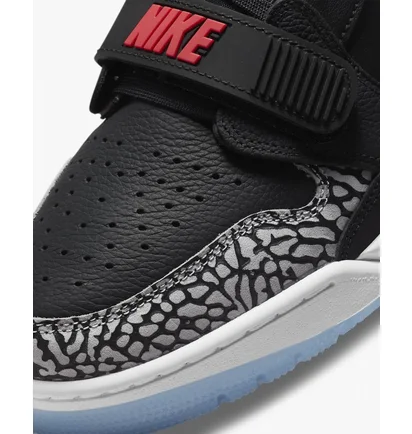 Кроссовки мужские Air Jordan Legacy 312 Low “Chicago Flag” Shoes Black/White Cd7069-004