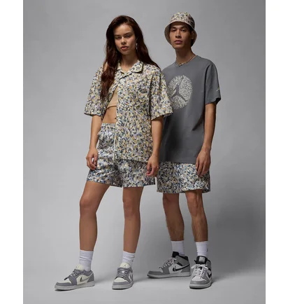 Шорти чоловічі Air Jordan M J Ess Poolside Aop Short Grey FN4635-133