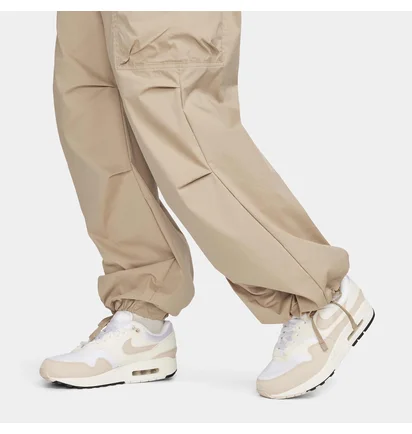 Штаны женские Nike Sportswear Loose Woven Cargo Pants Beige FV4969-247