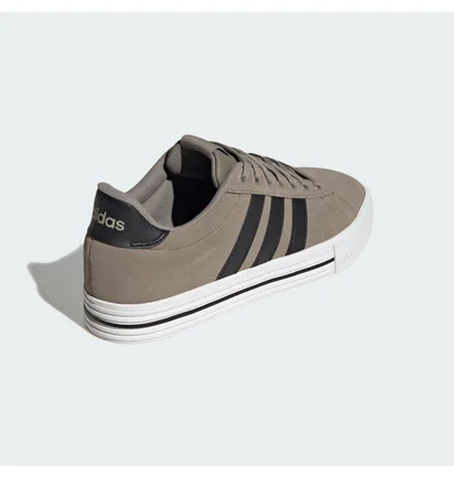 Кроссовки унисекс Adidas Daily 4.0 Brown IF4505
