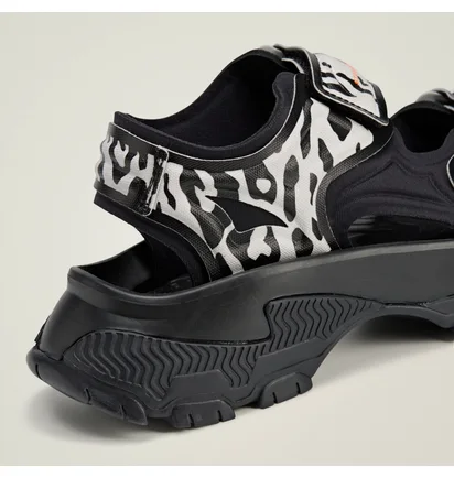 Сандалі жіночі Adidas By Stella Mccartney Hika Outdoor Sandals Black/White IF1797