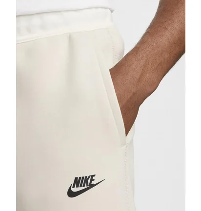Штаны мужские Nike Sportswear Tech Fleece Beige FB8002-104