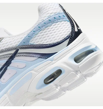 Кроссовки женские Nike Air Max Moto 2K White/Metallic IH7803-100