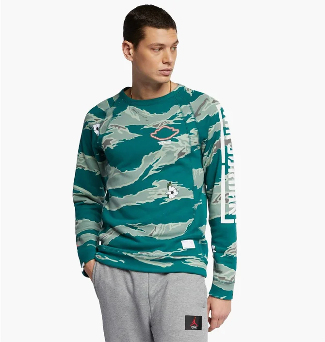 Свитшот мужской Air Jordan City Of Flight Fleece Crew Camo/Green Bq6845-010