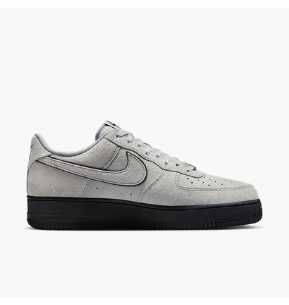 Кросівки чоловічі Nike Air Force 1 07 Lv 8 Grey HQ1966-001
