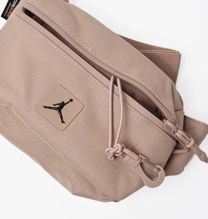 Сумка чоловіча Air Jordan Crossbody Bag 2L Beige MA0901-XA3
