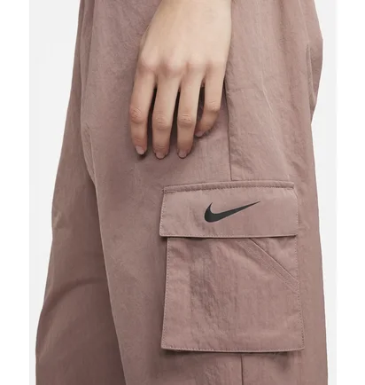 Штаны женские Nike Sportswear Essential Wohigh-Rise Woven Cargo Pants Brown DO7209-208