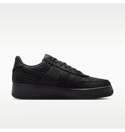 Кроссовки женские Nike Air Force 1 07 S E ValentineS Day WomenS Shoes Black IQ9965-001