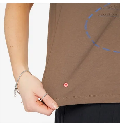 Футболка жіноча Air Jordan Artist Series Tee Brown DX0420-274