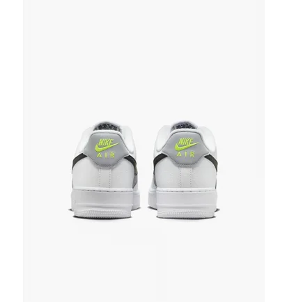 Кроссовки мужские Nike Air Force 1 07 White FQ2204-100